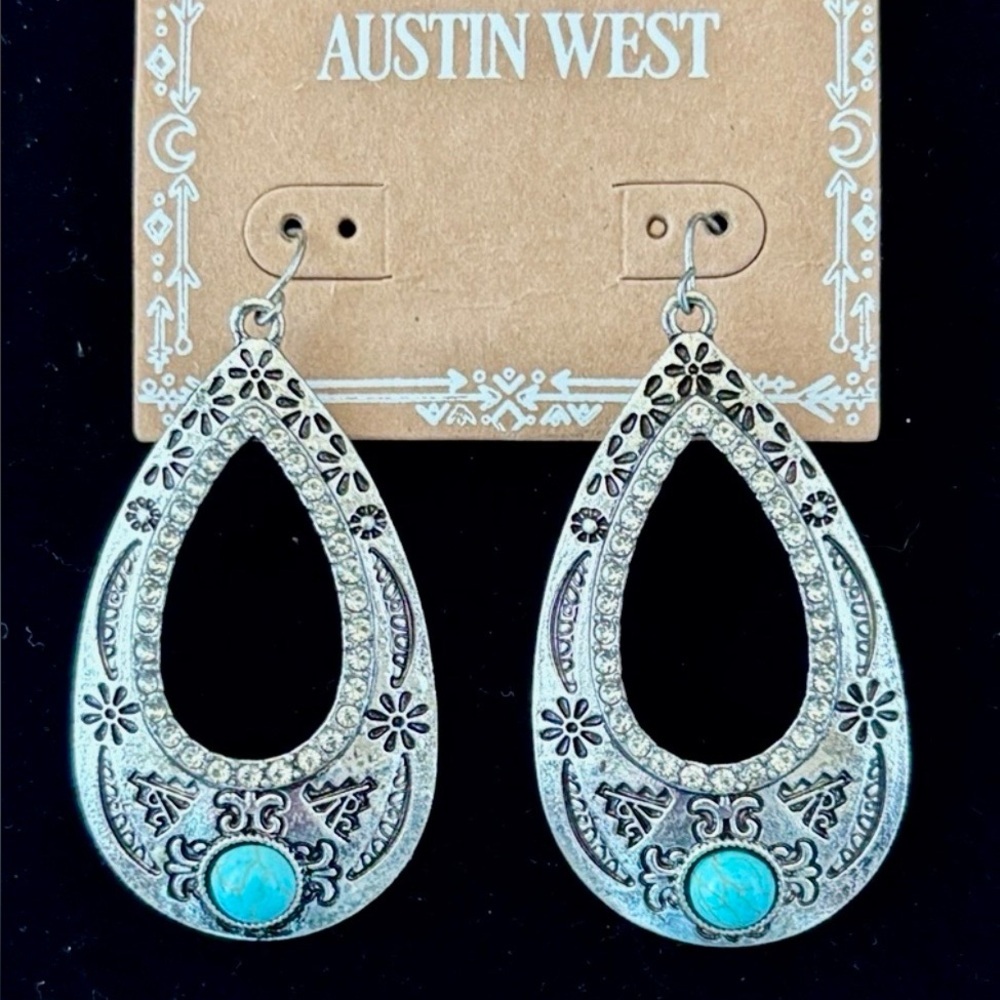 Austin West Teardrop stamped silvertone,faux turquoise stone,fishhook,Western